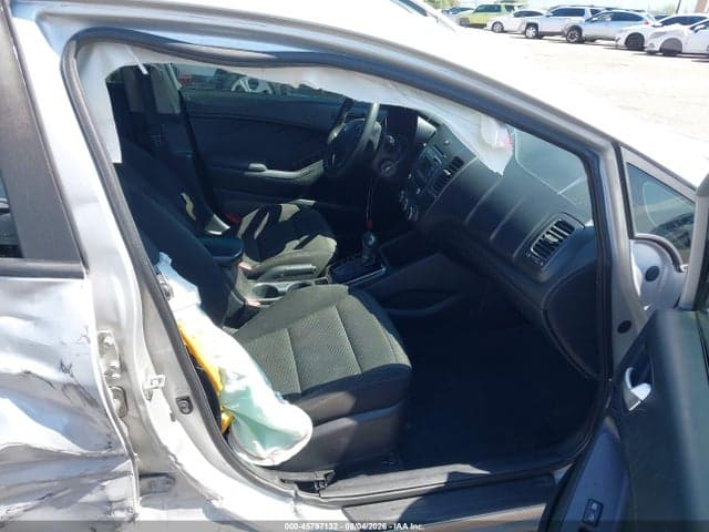 2017 KIA FORTE LX 5
