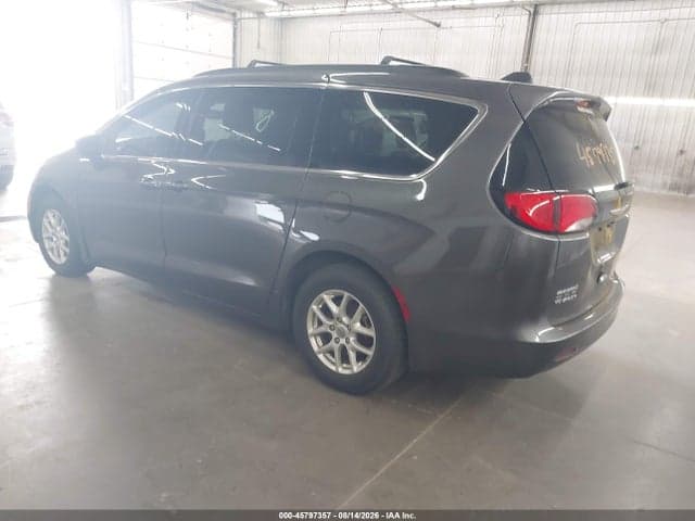 2021 CHRYSLER VOYAGER LXI 3