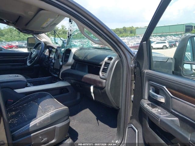 2024 RAM 2500 LARAMIE 4X4 6'4 BOX 5