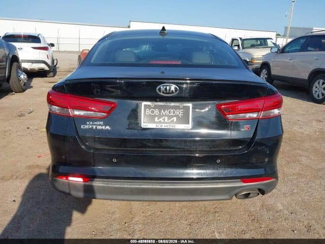 2018 KIA OPTIMA S 17