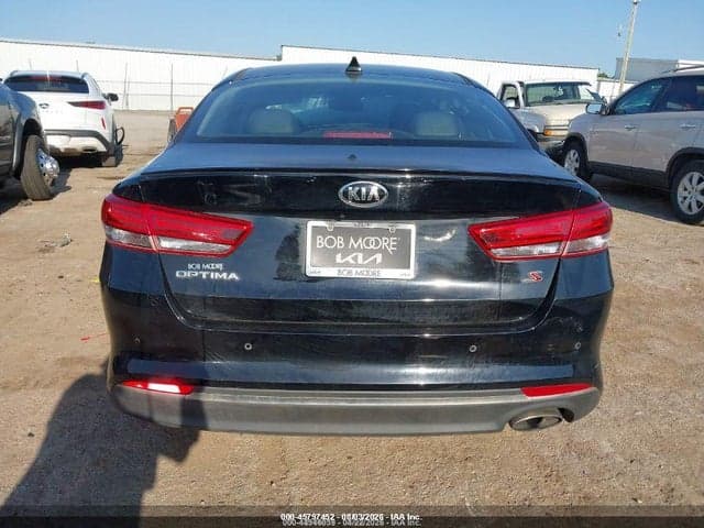 2018 KIA OPTIMA S 22