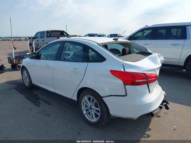 2017 FORD FOCUS SE 3