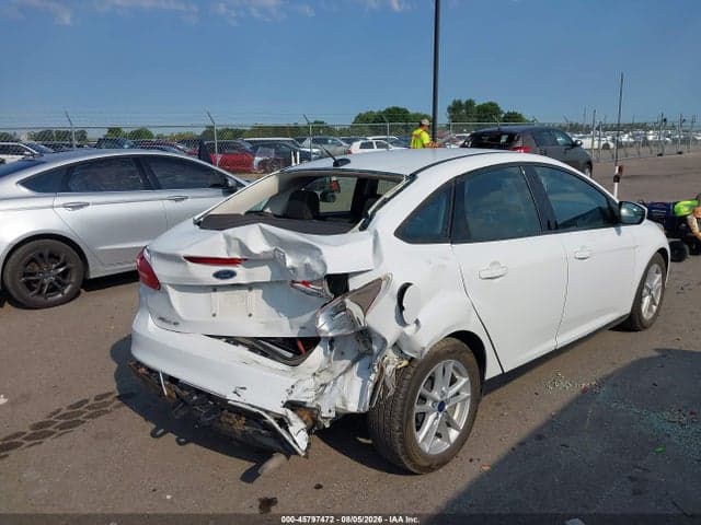 2017 FORD FOCUS SE 4