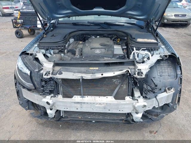 2017 MERCEDES-BENZ GLC 300 4MATIC 18