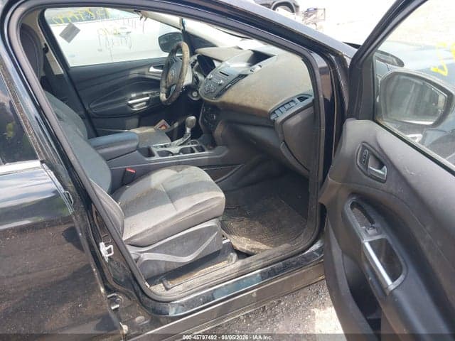 2017 FORD ESCAPE SE 5