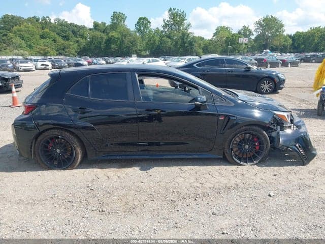2025 TOYOTA GR COROLLA PREMIUM PLUS 12