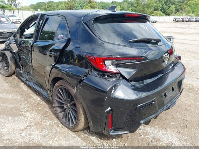 2025 TOYOTA GR COROLLA PREMIUM PLUS 17