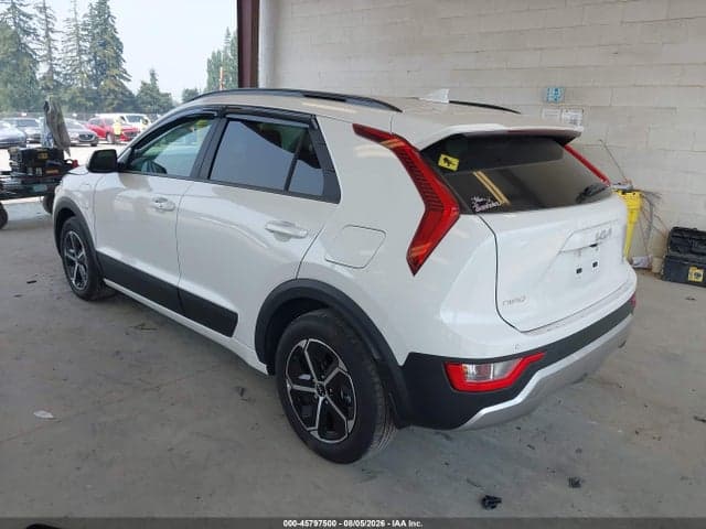 2024 KIA NIRO PLUG-IN HYBRID EX 3
