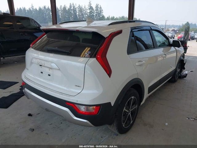 2024 KIA NIRO PLUG-IN HYBRID EX 4