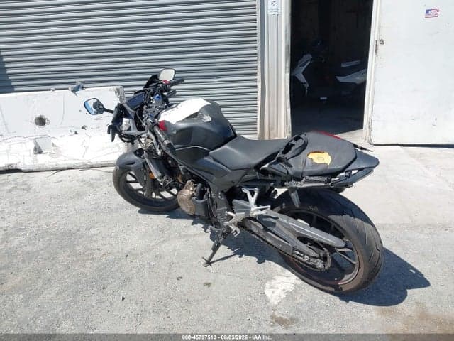 2019 HONDA CBR500 RA 3
