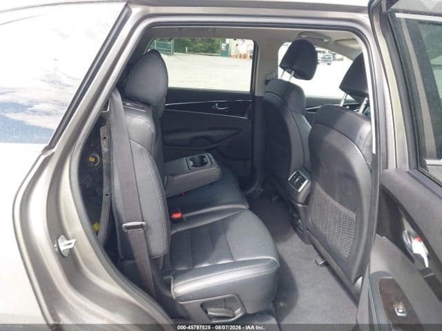 2017 KIA SORENTO 3.3L EX 8