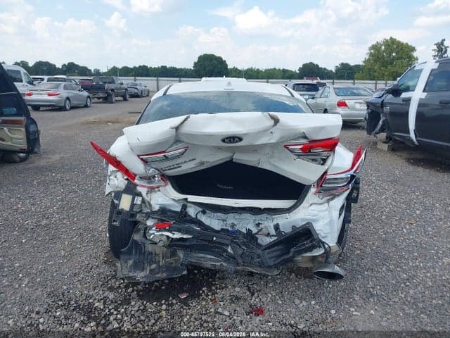 2018 KIA OPTIMA LX 17