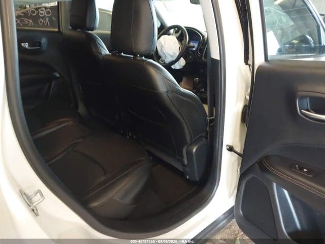 2019 JEEP COMPASS LIMITED 4X4 8