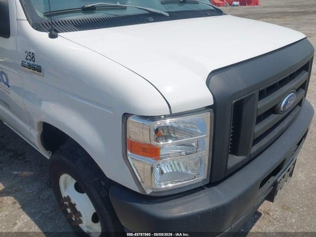 2022 FORD E-350 CUTAWAY 2