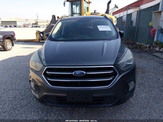 2017 FORD ESCAPE SE 6