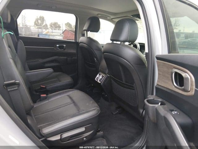 2023 KIA SORENTO EX 8