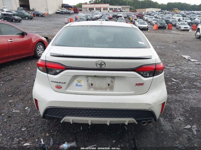 2021 TOYOTA COROLLA XSE 16