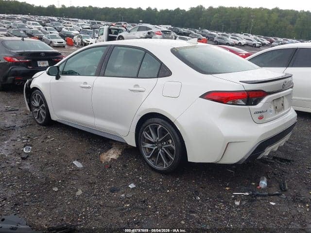2021 TOYOTA COROLLA XSE 3