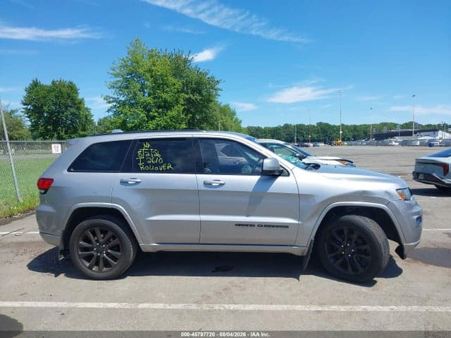 2018 JEEP GRAND CHEROKEE ALTITUDE 4X4 13