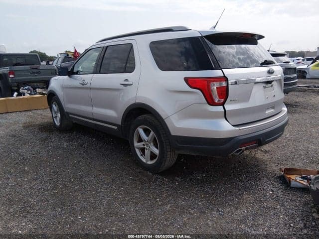 2018 FORD EXPLORER XLT 3