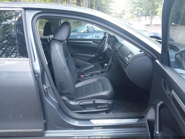 2017 VOLKSWAGEN PASSAT 1.8T SE 5
