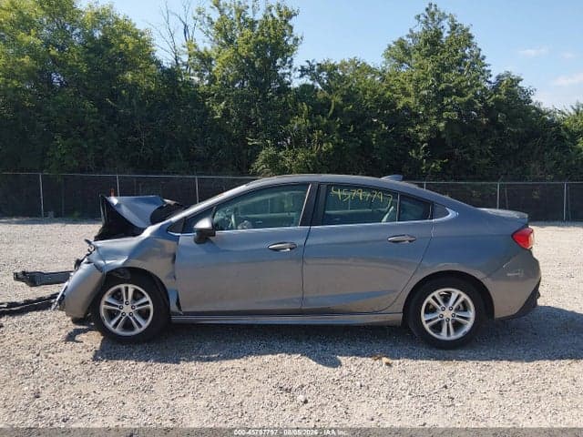 2018 CHEVROLET CRUZE LT AUTO 14