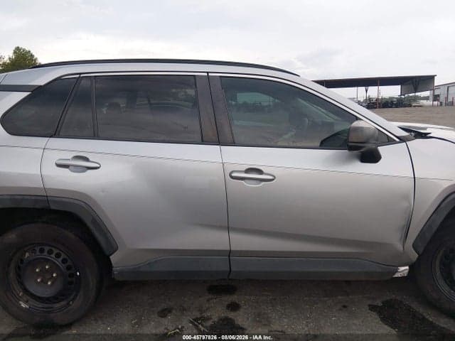 2020 TOYOTA RAV4 LE 13