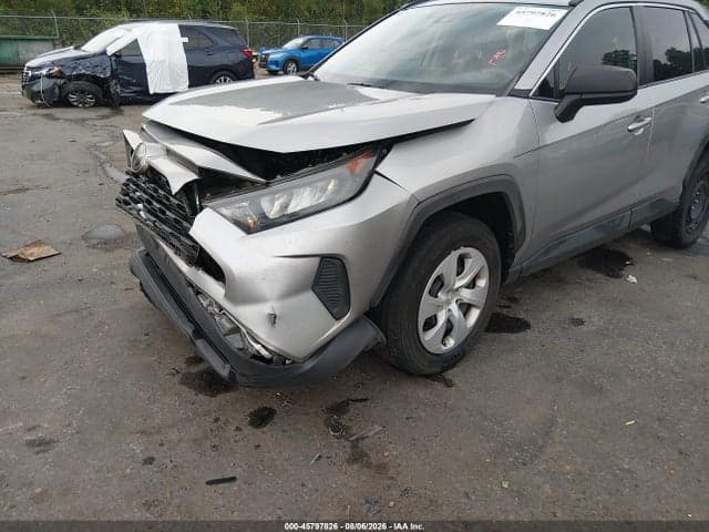 2020 TOYOTA RAV4 LE 20