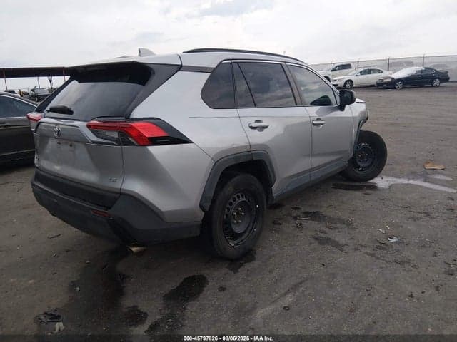 2020 TOYOTA RAV4 LE 4