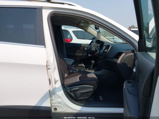 2018 JEEP CHEROKEE LATITUDE 4X4 5