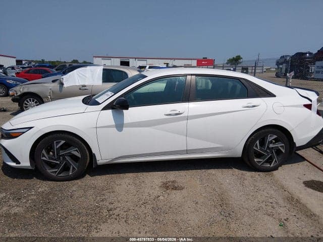 2025 HYUNDAI ELANTRA SEL SPORT 15