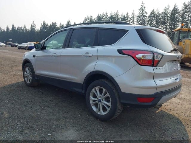 2018 FORD ESCAPE SE 3