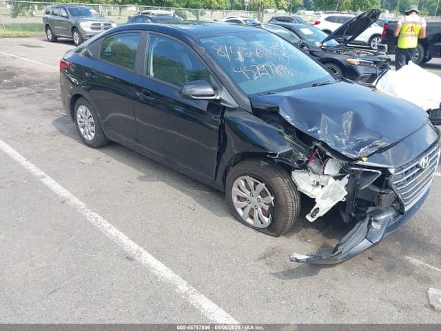 2019 HYUNDAI ACCENT SE - 1