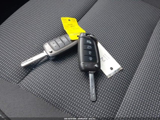 2019 HYUNDAI ACCENT SE 11