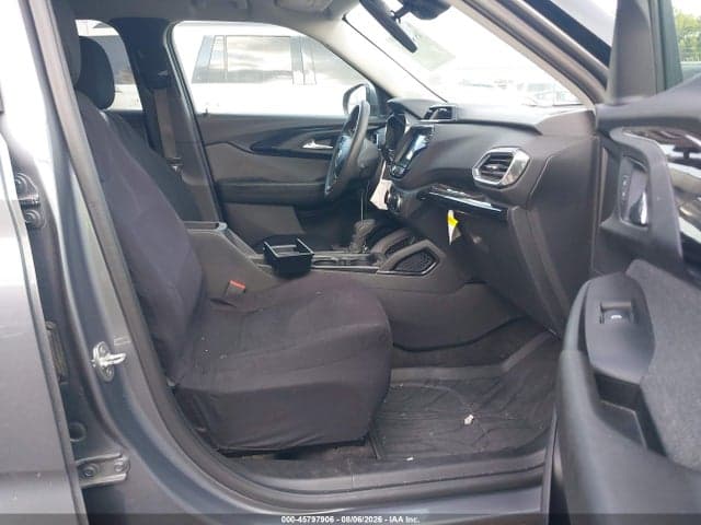 2021 CHEVROLET TRAILBLAZER FWD LT 5