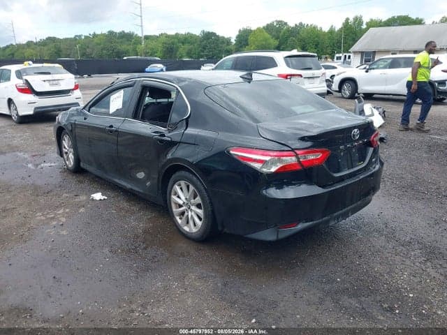 2019 TOYOTA CAMRY LE 3