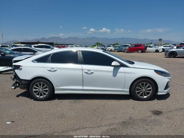 2018 HYUNDAI SONATA SE 14