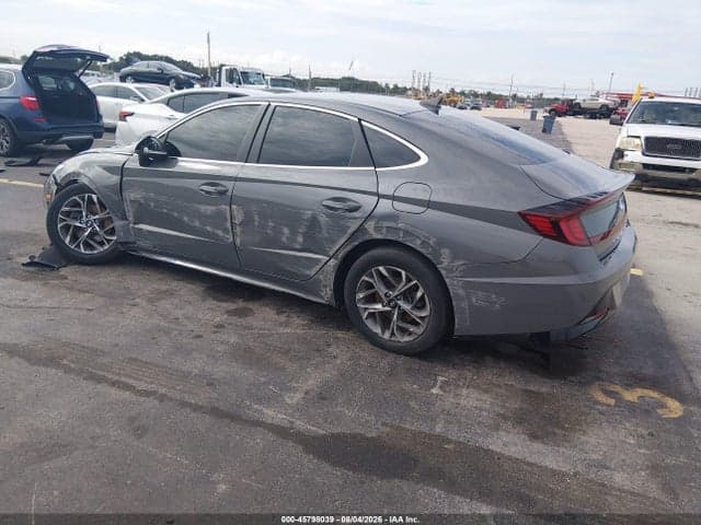 2020 HYUNDAI SONATA SEL 3