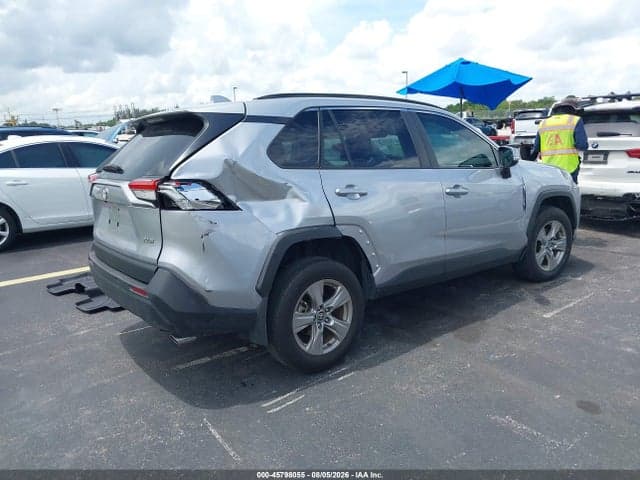 2025 TOYOTA RAV4 XLE 4