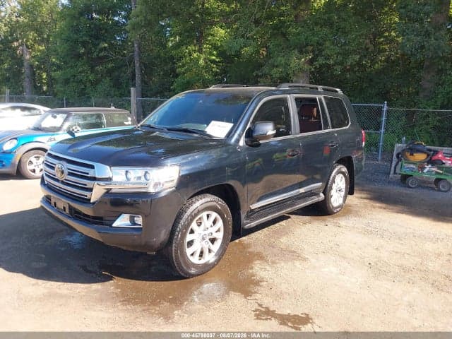 2021 TOYOTA LAND CRUISER 2