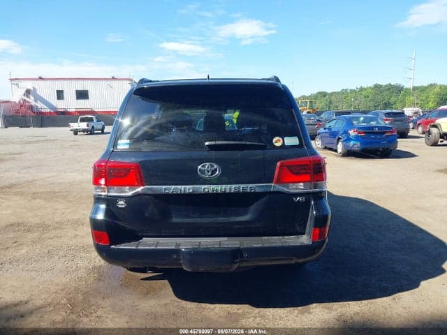2021 TOYOTA LAND CRUISER 15