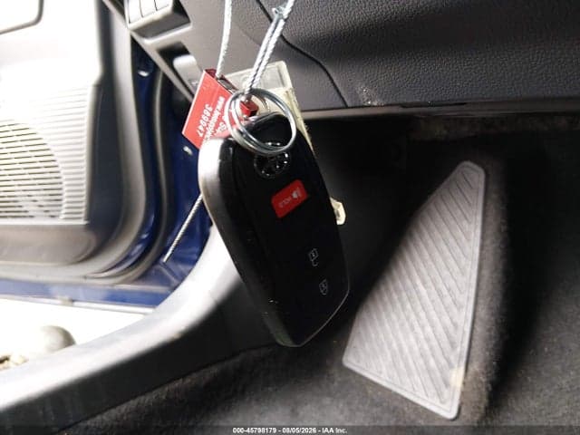 2025 TOYOTA PRIUS LE 11