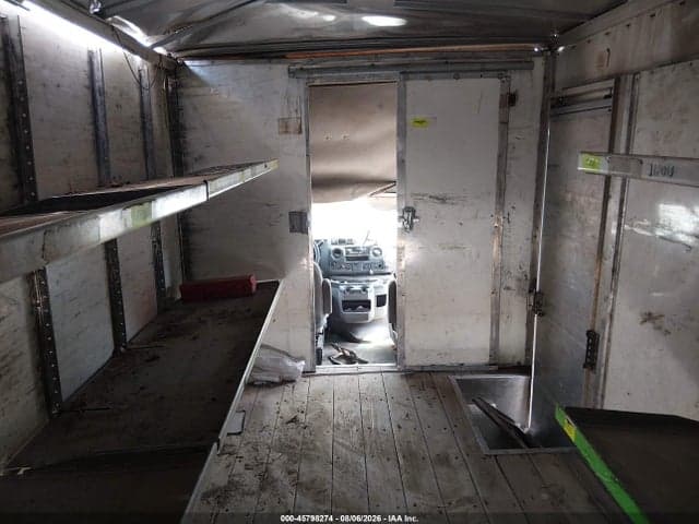 2021 FORD E-350 CUTAWAY 13