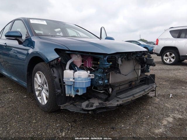2025 TOYOTA CAMRY LE 6