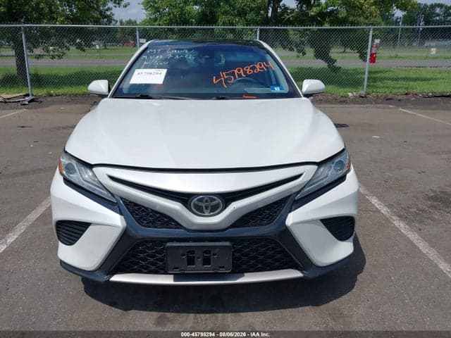 2020 TOYOTA CAMRY XSE 12