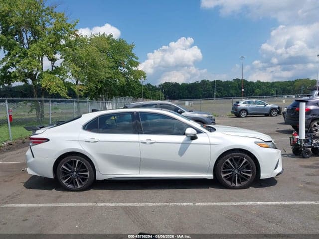 2020 TOYOTA CAMRY XSE 13