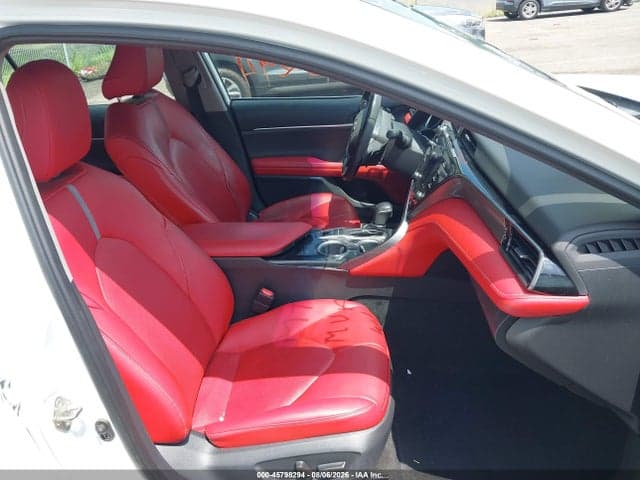 2020 TOYOTA CAMRY XSE 5