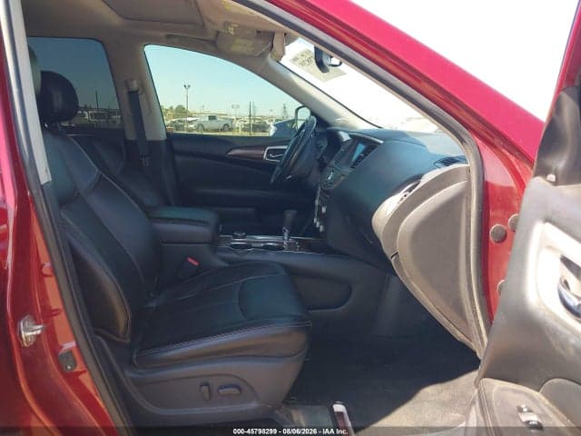 2019 NISSAN PATHFINDER PLATINUM 5