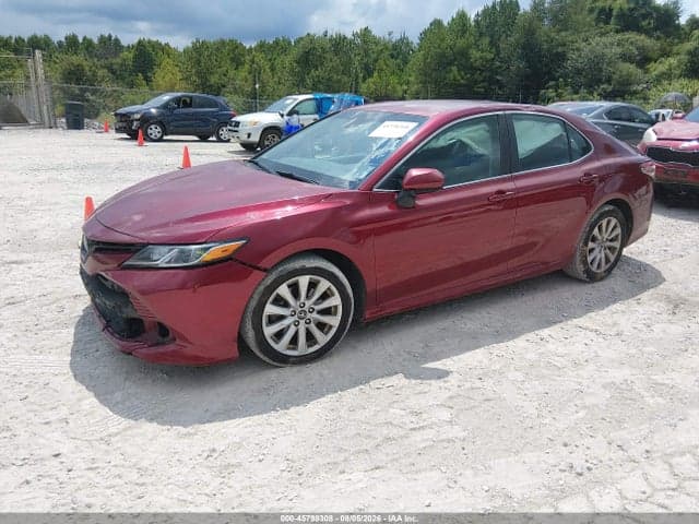2018 TOYOTA CAMRY LE 2