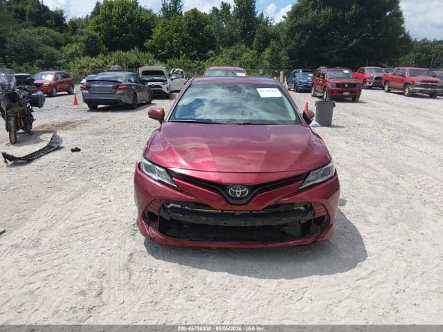 2018 TOYOTA CAMRY LE 13